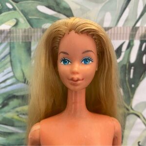 1979  Kissing Barbie — TLC Condition — Mattel Taiwan